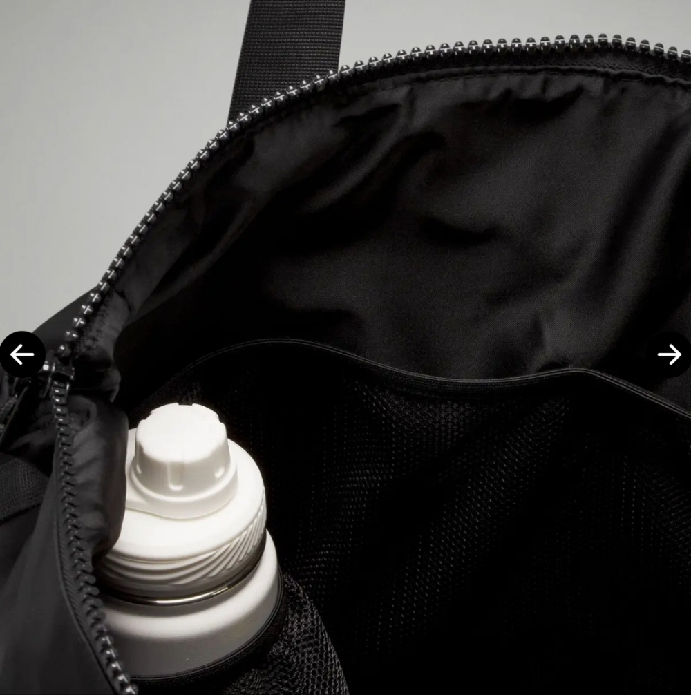 Lululemon All Day Essentials Tote Black NWT - Picture 3 of 13
